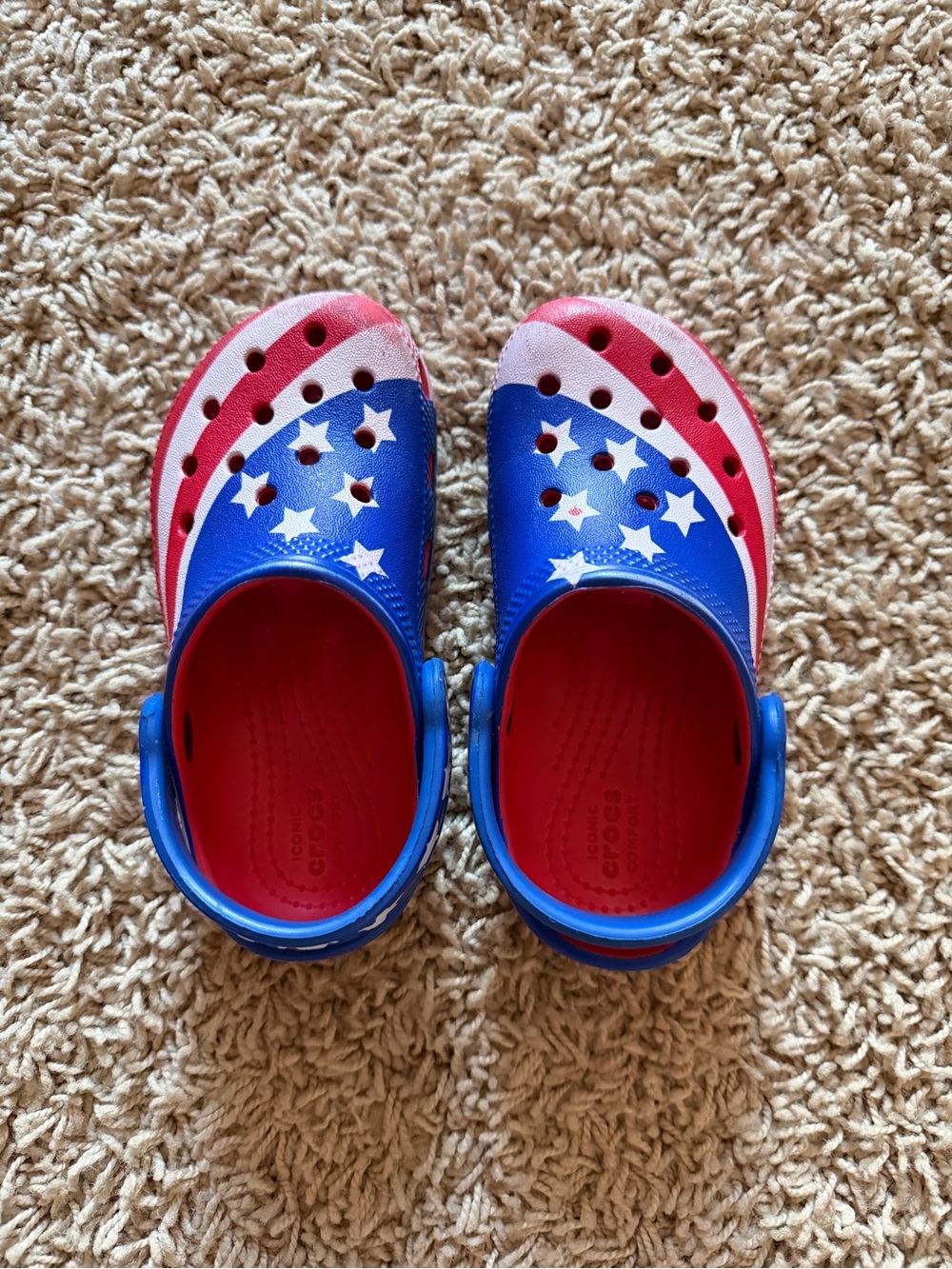 Crocs American Flag Kids Size C9